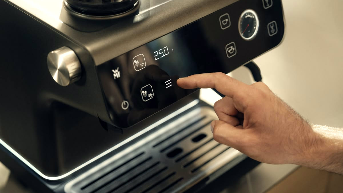 Smart espresso machine with a touchscreen control panel